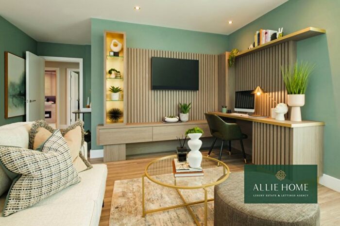 3 Bedroom Flat For Sale In Colindale Avenue, London, NW9