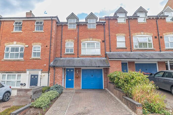 3 Bedroom Terraced House For Sale In Gardeners Place, Chartham, Canterbury, Kent, CT4
