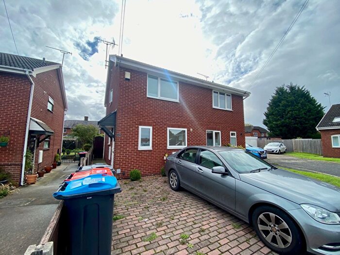 2 Bedroom Semi-Detached House To Rent In Mercer Way, Chester, CH4