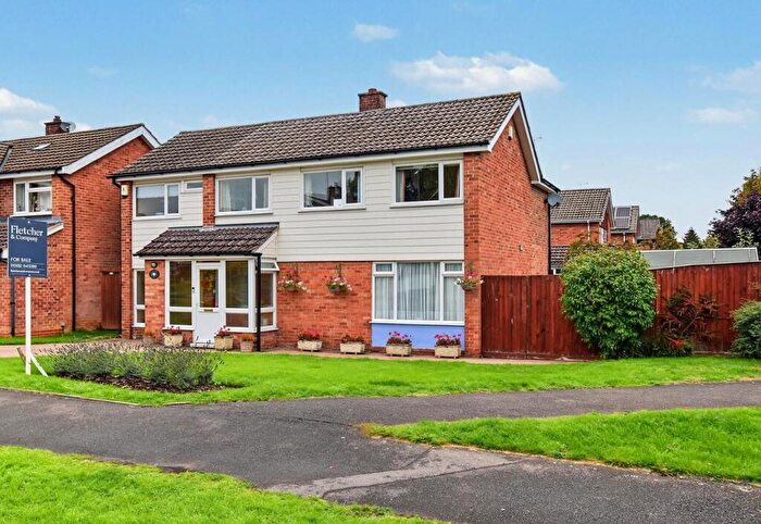 4 Bedroom Detached House For Sale In Hall Farm Road, Duffield, Belper, Derbyshire, DE56