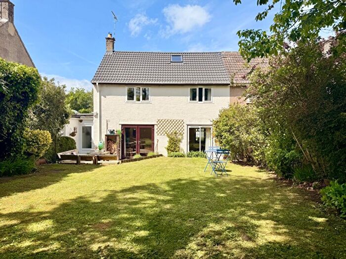 3 Bedroom Semi-Detached House For Sale In Broadcroft, Chew Magna, BS40