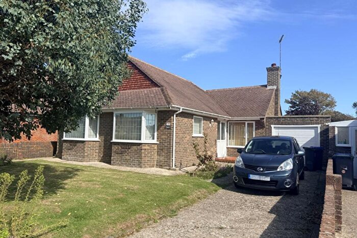 2 Bedroom Detached Bungalow For Sale In Cowdray Drive, Goring By Sea, Worthing, West Sussex, BN12