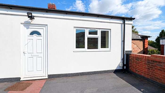 2 Bedroom Flat To Rent In Witton Lodge Road, Erdington, Birmingham, B23