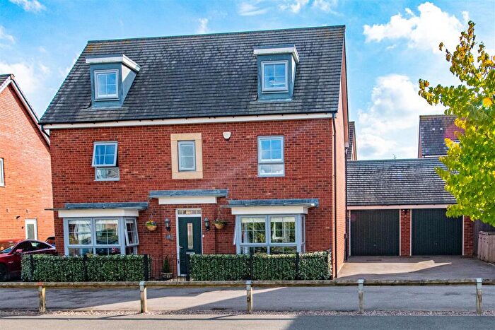 5 Bedroom Detached House For Sale In Sulgrave Street, Barton Seagrave, Kettering, NN15
