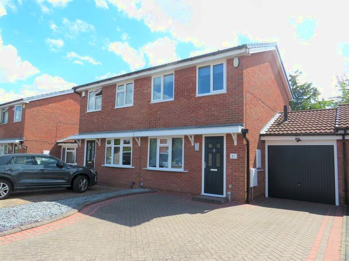 2 Bedroom Semi-Detached House To Rent In Bates Close, Sutton Coldfield, B76