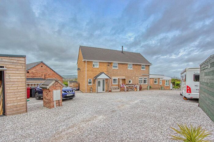 5 Bedroom Detached House For Sale In Rupert Street, Derbyshire, S45