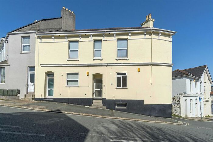 2 Bedroom Flat To Rent In Kensington Road, Plymouth, PL4