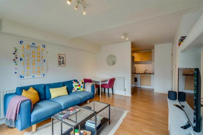 1 Bedroom Flat To Rent In Peckam, SE15