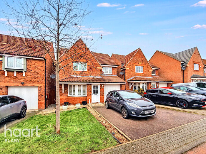 3 Bedroom Detached House For Sale In Windlass Drive, Wigston, LE18