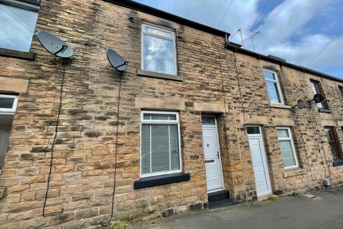 3 Bedroom Terraced House To Rent In Lydgate Lane, Sheffield, S10