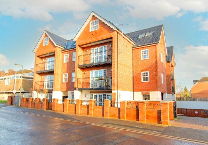 1 Bedroom Flat For Sale In Church Road, Crondall Place Church Road, GU51