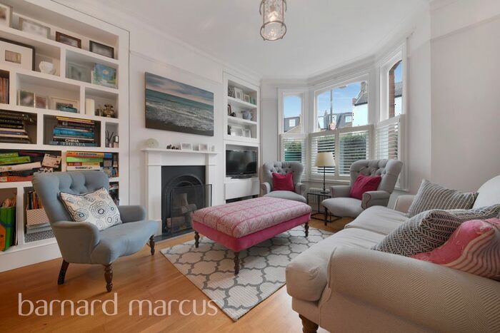 4 Bedroom Property To Rent In Brocklebank Road, London, SW18