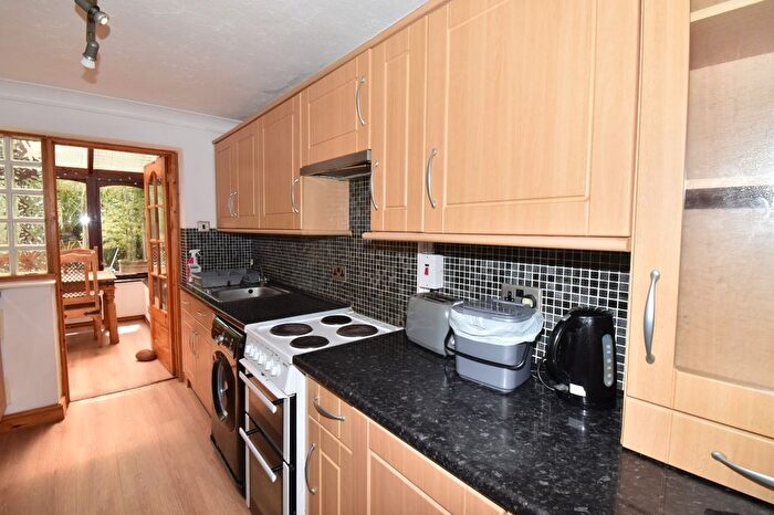 4 Bedroom Detached House To Rent In Trewarton Road, Penryn, TR10