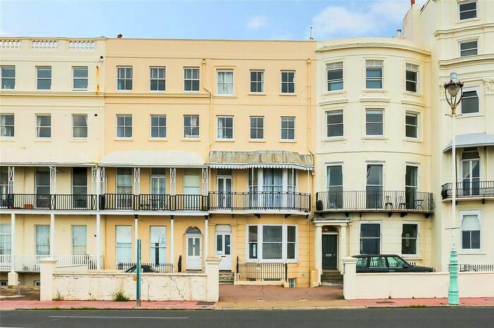 1 Bedroom Flat To Rent In Marine Parade, Brighton, East Sussex, BN2
