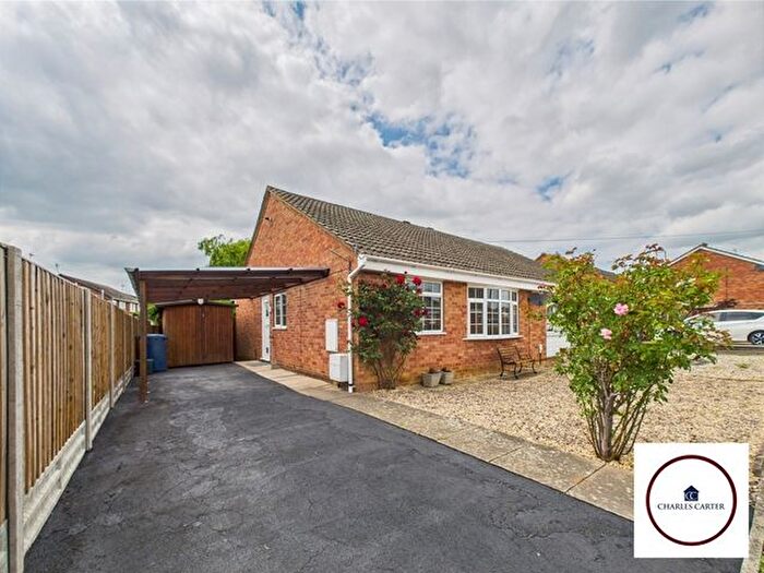 2 Bedroom Bungalow To Rent In Churchill Grove, Tewkesbury, GL20