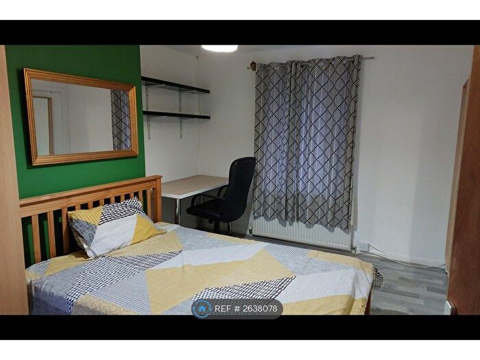 4 Bedroom Terraced House To Rent In Hoo Street, Port Tennant, Swansea, SA1