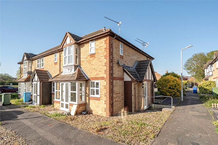 1 Bedroom End Of Terrace House For Sale In Yeates Drive, Kemsley, Sittingbourne, Kent, ME10
