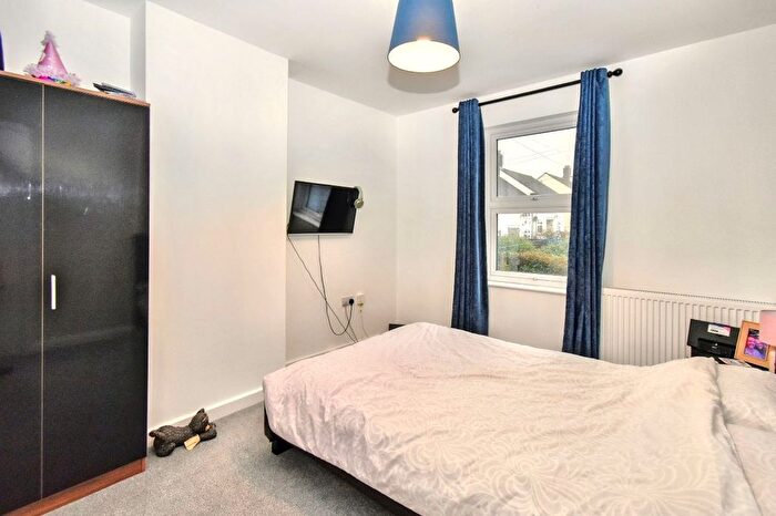 3 Bedroom Terraced House For Sale In Mill Road, Okehampton, EX20