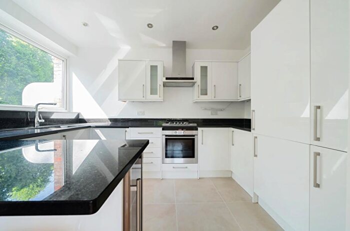 3 Bedroom Apartment To Rent In Main Avenue, HA6