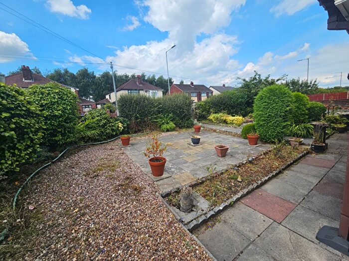 2 Bedroom Detached Bungalow For Sale In Annette Avenue, Newton-Le-Willows, WA12