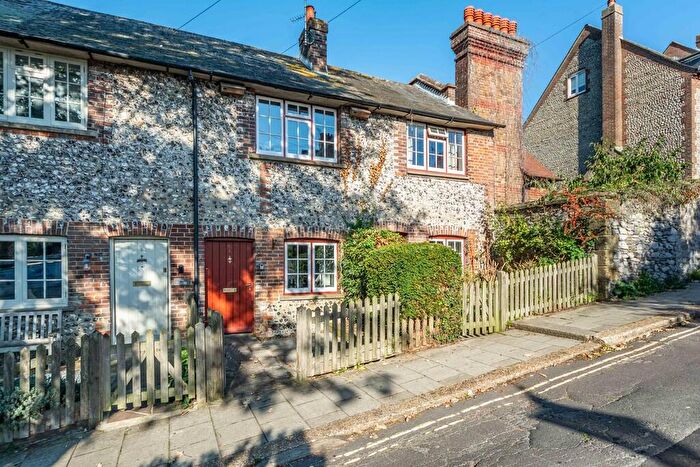 1 Bedroom Cottage For Sale In Mount Pleasant, Arundel, BN18