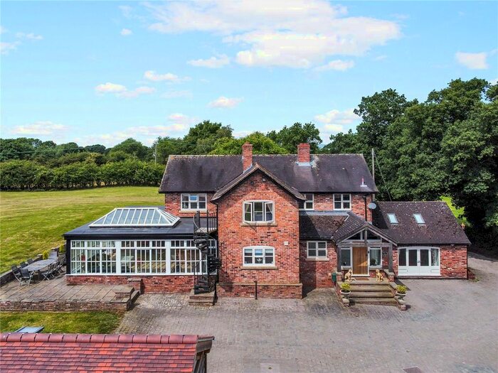 4 Bedroom Detached House For Sale In Spen Green, Smallwood, Sandbach, Cheshire, CW11