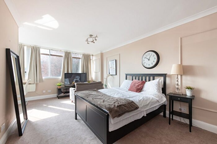 Studio To Rent In Romney Court, Haverstock Hill, London, NW3