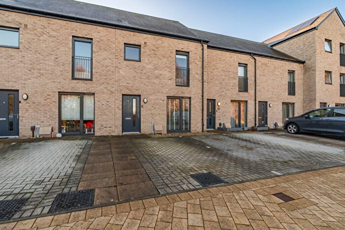 3 Bedroom Villa For Sale In Broomview Path, Edinburgh, EH11