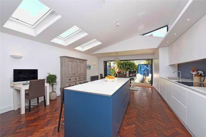 5 Bedroom Terraced House To Rent In Replingham Road, London, SW18