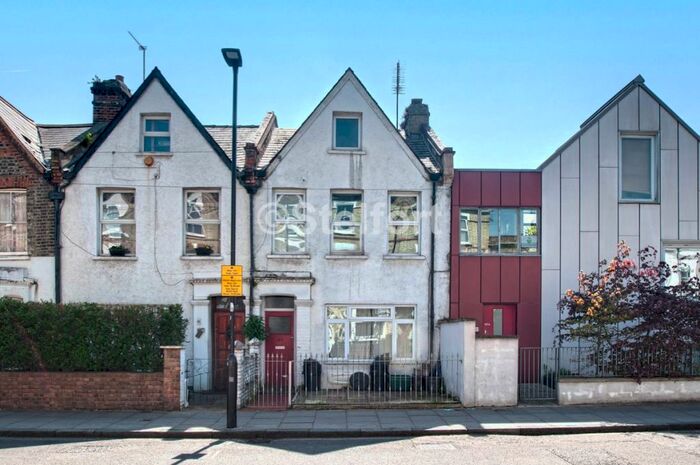 4 Bedroom Terraced House To Rent In Gillespie Road, London, N5