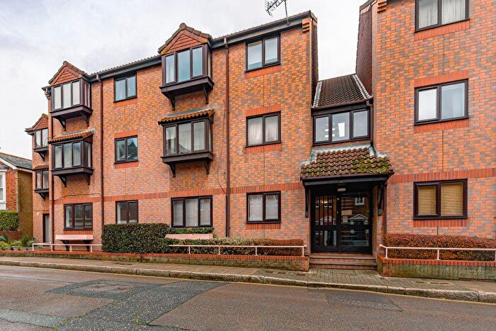 1 Bedroom Apartment To Rent In Florence Road, Southsea, PO5