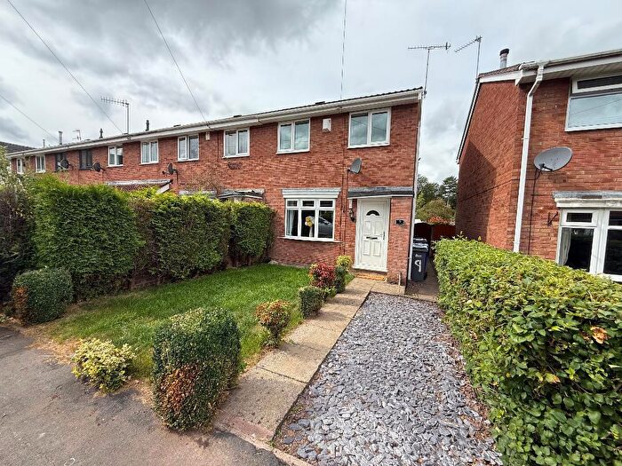 3 Bedroom Town House For Sale In Barmouth Grove, Brindley Ford, Stoke On Trent, ST8
