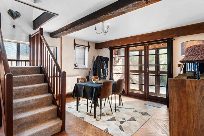 4 Bedroom Detached House For Sale In Charming Period Residence In Hewish Village, BS24