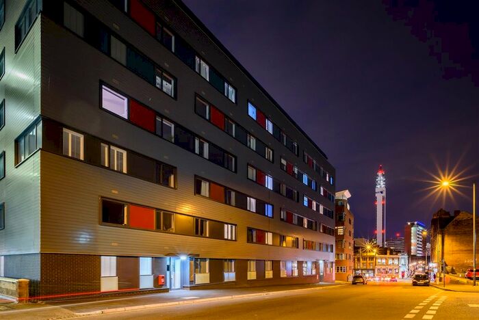 2 Bedroom Flat To Rent In Honduras Wharf, Summer Lane, Birmingham, B19