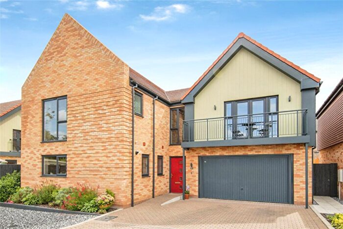 5 Bedroom Detached House For Sale In Fleet Road, Felixstowe, Suffolk, IP11