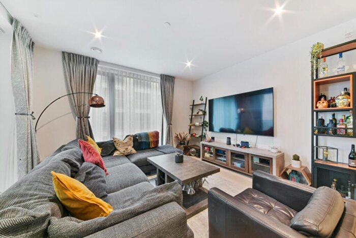 2 Bedroom Apartment To Rent In John Cabot House, Royal Wharf, London, E16