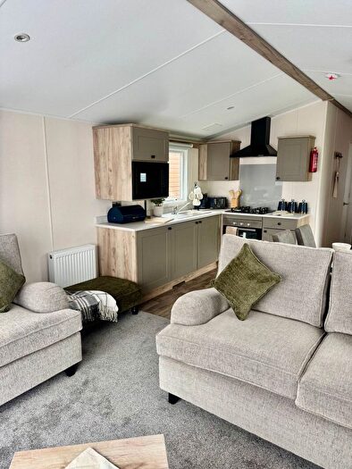 2 Bedroom Park Home For Sale In Eyemouth Road, Coldingham, Eyemouth, TD14