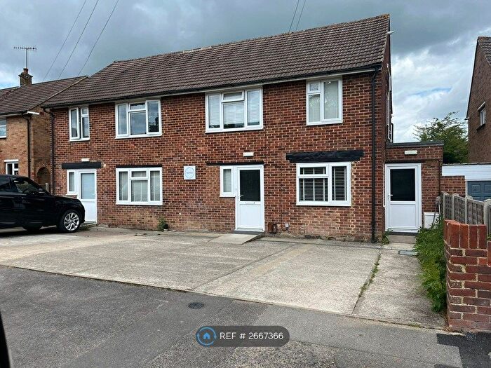 5 Bedroom Detached House To Rent In Redhill, Redhill, RH1