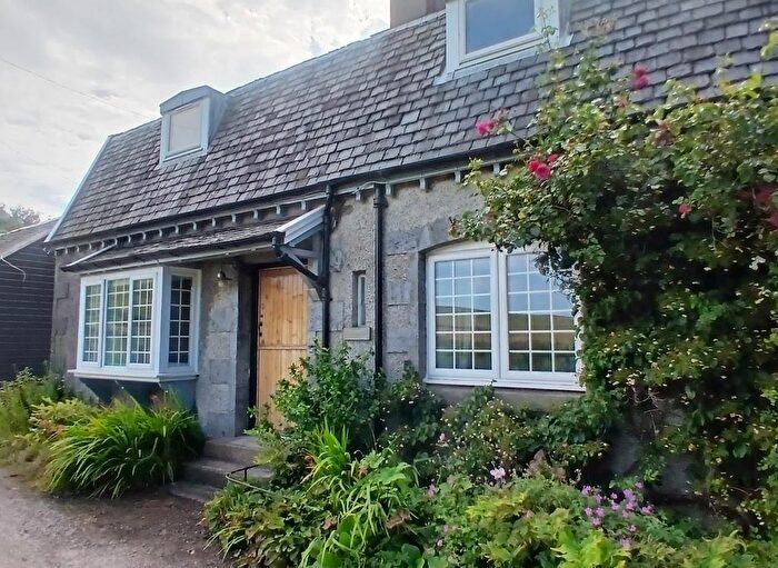 3 Bedroom Semi-Detached House For Sale In Clachan, PA29