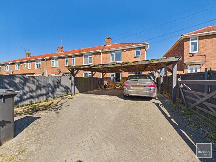 3 Bedroom Semi Detached House For Sale In Beecheno Road, West Norwich, NR5