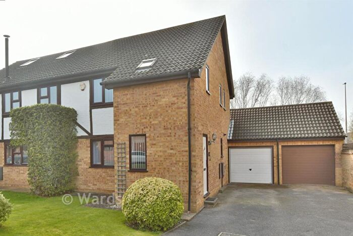3 Bedroom Semi Detached House For Sale In Shepherds Gate, Hempstead, Gillingham, Kent, ME7