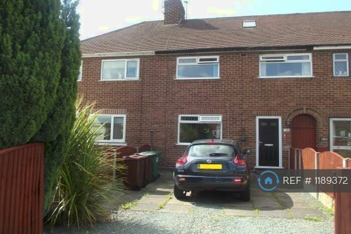 3 Bedroom Terraced House To Rent In Felstead Road, Nottingham, NG8