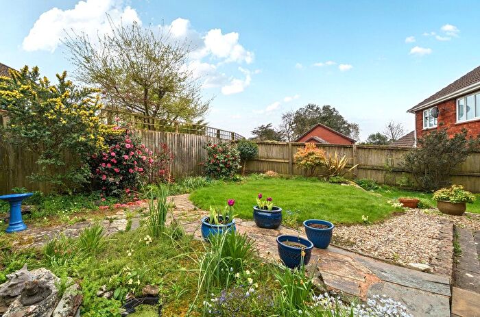 4 Bedroom Detached House For Sale In Pennsylvania, Exeter, EX4