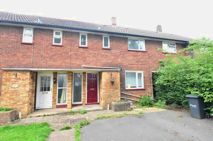 3 Bedroom Terraced House To Rent In Brays Road, Luton, LU2
