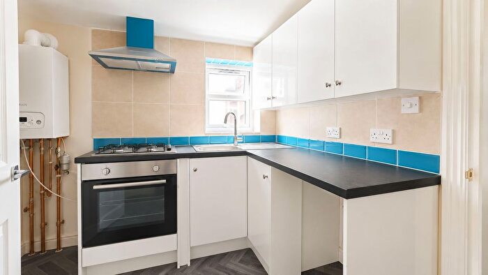 1 Bedroom Property To Rent In Rixsen Road, London, E12