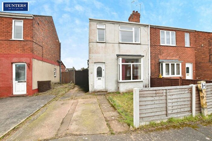 2 Bedroom House For Sale In St. Johns Road, Scunthorpe, DN16