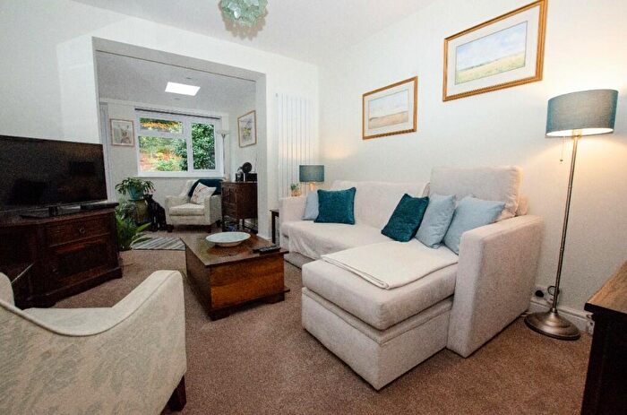 2 Bedroom Semi-Detached Bungalow For Sale In September Close, Southampton, Hampshire, SO30