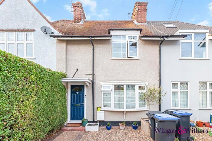 2 Bedroom Terraced House For Sale In Dawson Road, Byfleet, KT14