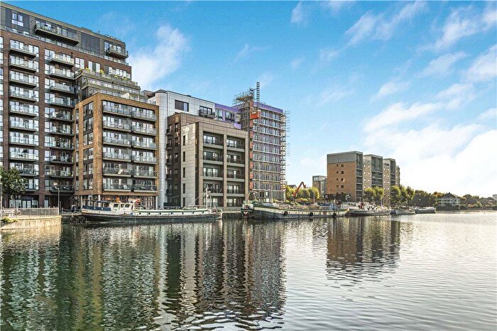 1 Bedroom Apartment To Rent In Selsdon Way, London, E14