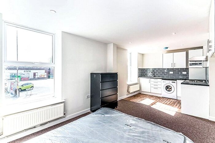 1 Bedroom Flat To Rent In Park Street, Wellington, Telford, Shropshire, TF1